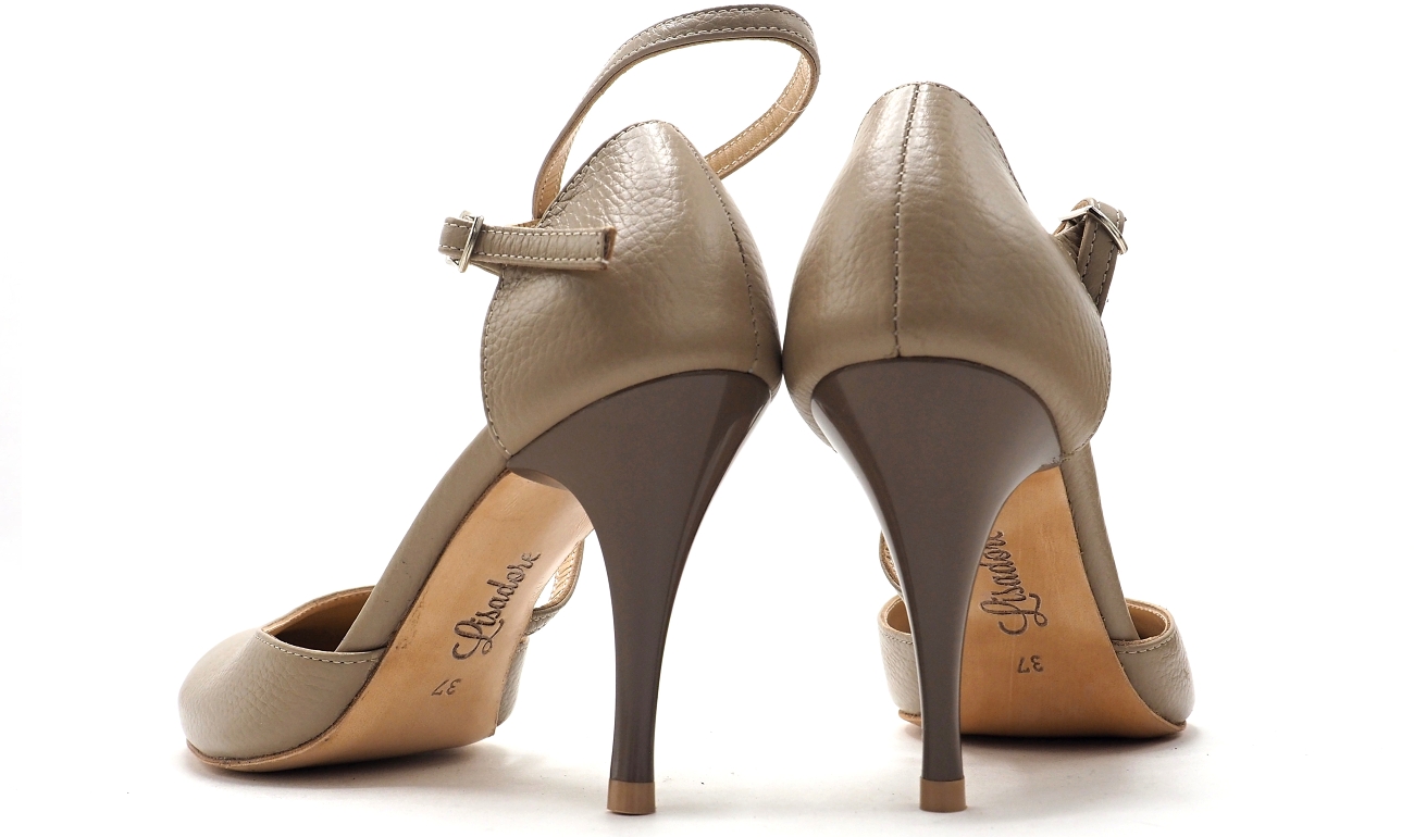 Custom Made - Lisadore - Taupe Talpa Custom Made - Lisadore - Taupe Talpa