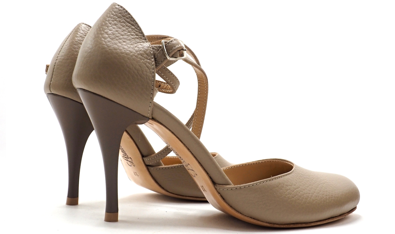 Custom Made - Lisadore - Taupe Talpa Custom Made - Lisadore - Taupe Talpa