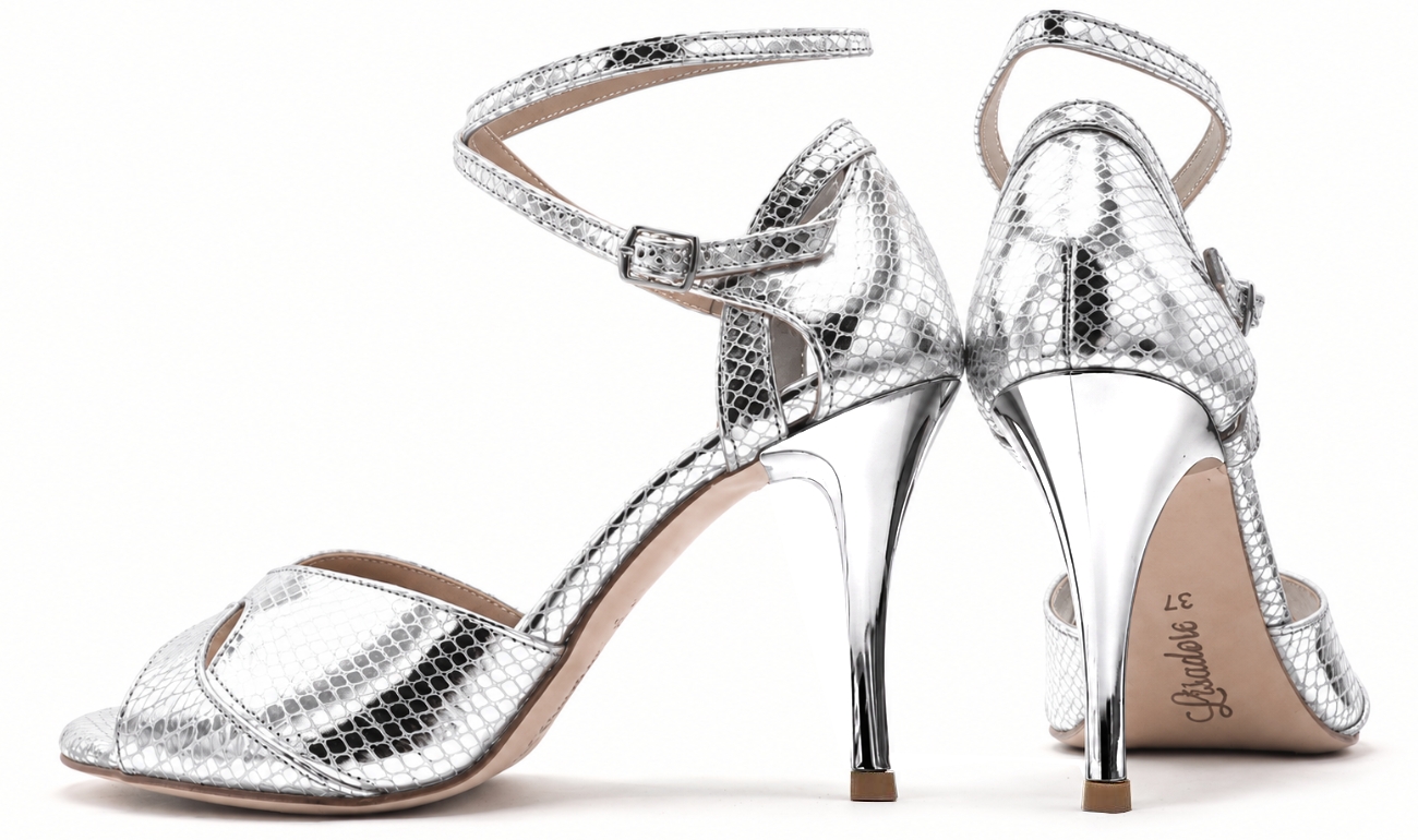 Lisadore - Silver Reptile Butterfly - Double