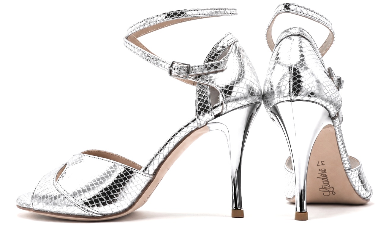 Lisadore - Silver Reptile Butterfly - Double