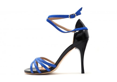 Comme il Faut - Azul y Negro Comme il Faut - Azul y Negro