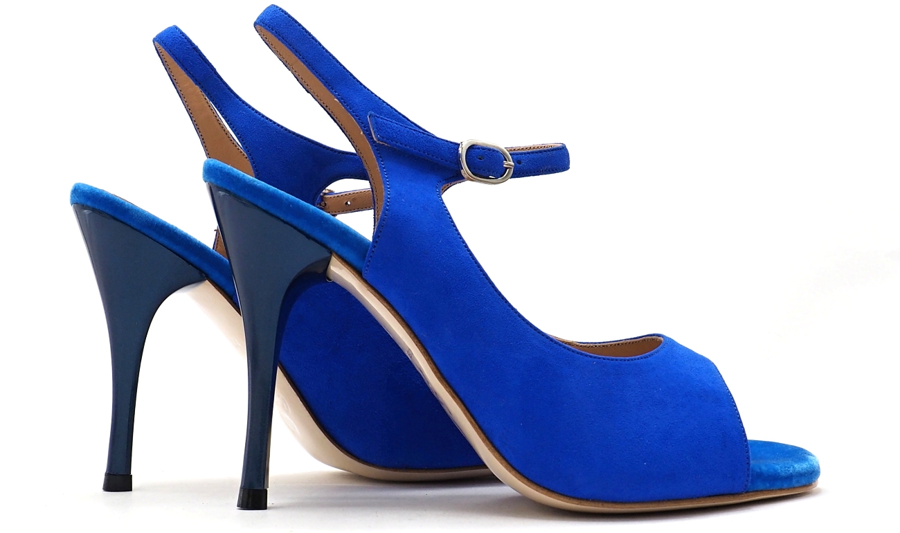 Comme il Faut - Designacion Azul Comme il Faut - Designacion Azul