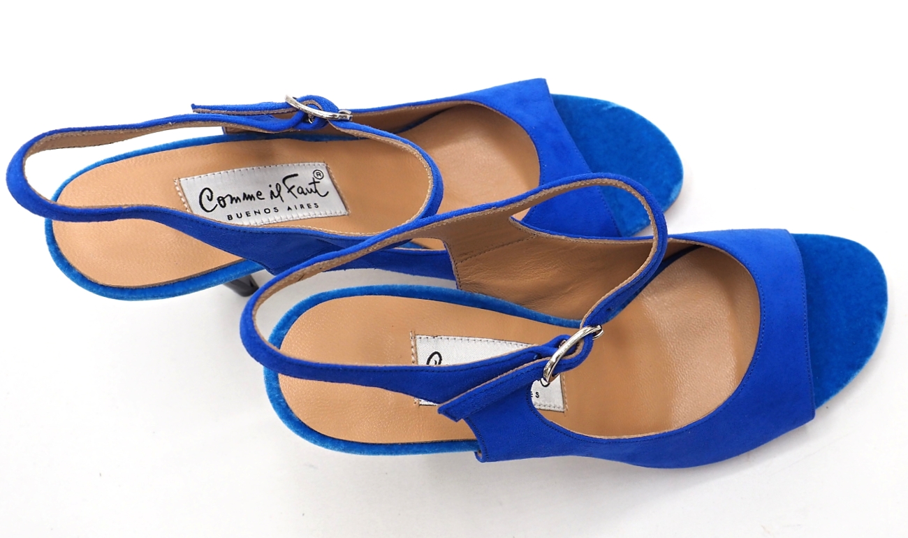 Comme il Faut - Designacion Azul Comme il Faut - Designacion Azul