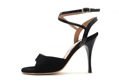 Comme il Faut - Caballito de Mar Negro Comme il Faut - Caballito de Mar Negro