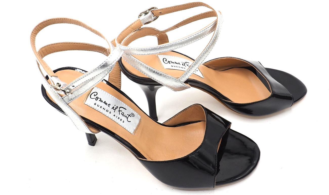 Comme il Faut - Charol Negro & Plata