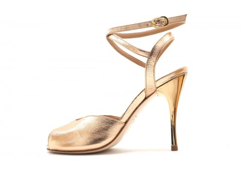 Comme il Faut - Cobre Overture Comme il Faut - Cobre Overture