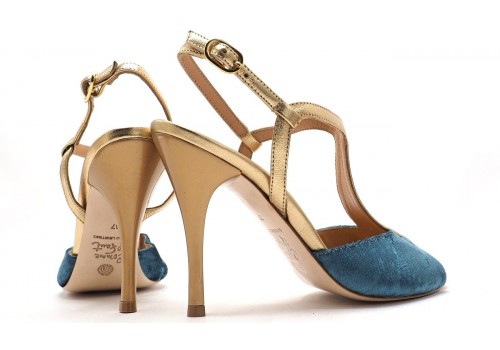 Comme il Faut - Petroleo