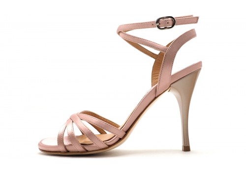 Comme il Faut - Satin Lady Comme il Faut - Satin Lady