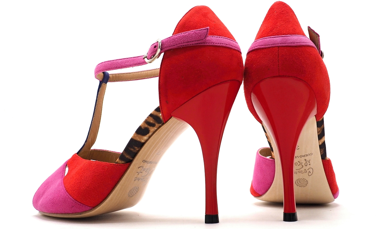 Comme il Faut - Rosa Rojo Violeta Chita
