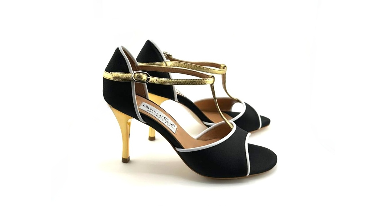 PRE ORDER NOW - Comme il Faut - Negra Blanco Dorado