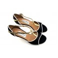 PRE ORDER NOW - Comme il Faut - Negra Blanco Dorado