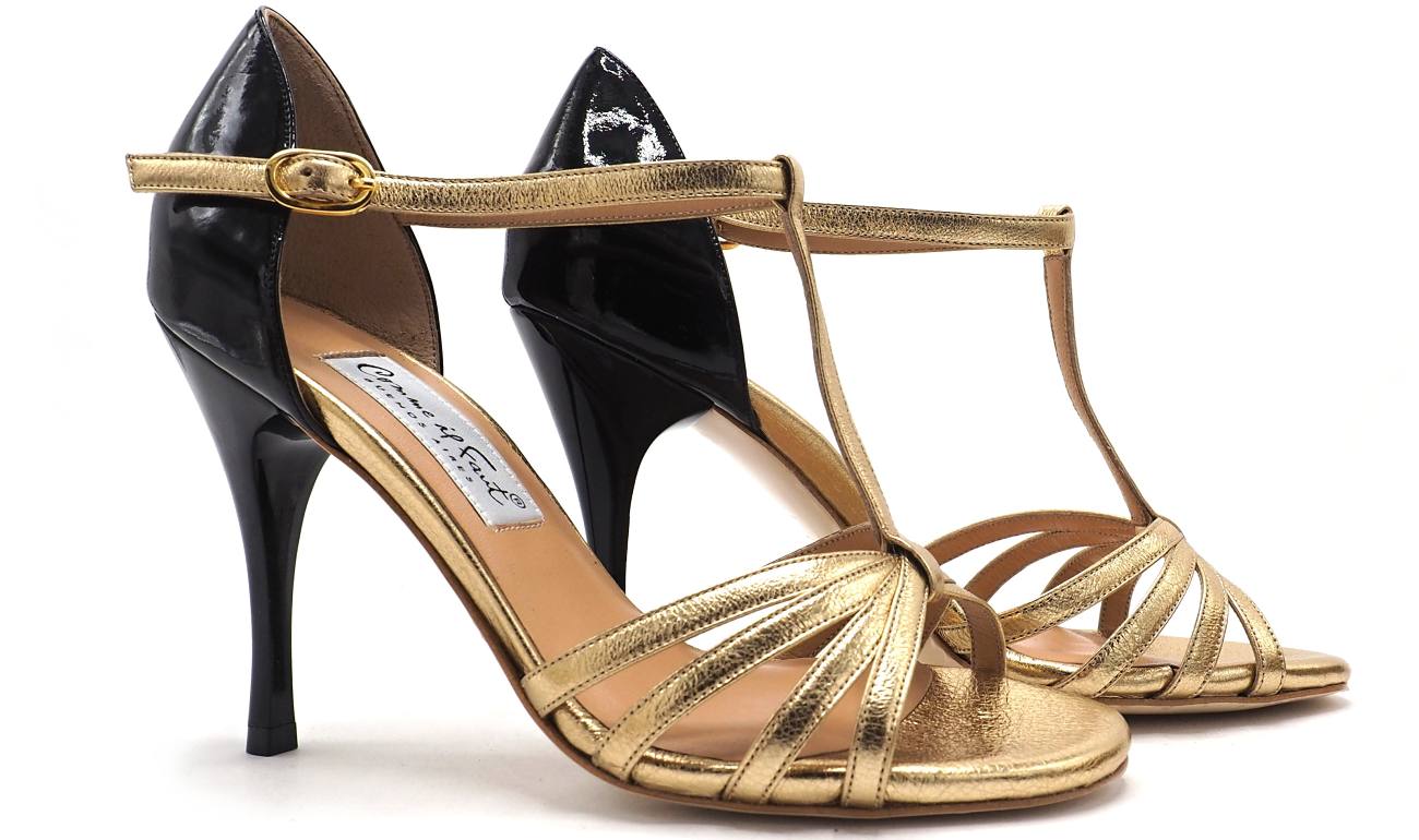 Comme il Faut - Dorado Con Charol Negro