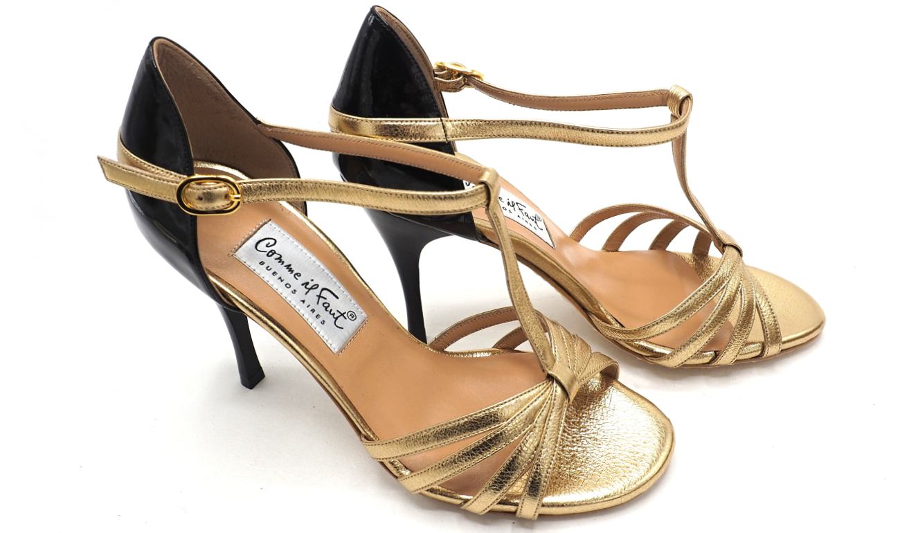 Comme il Faut - Dorado Con Charol Negro