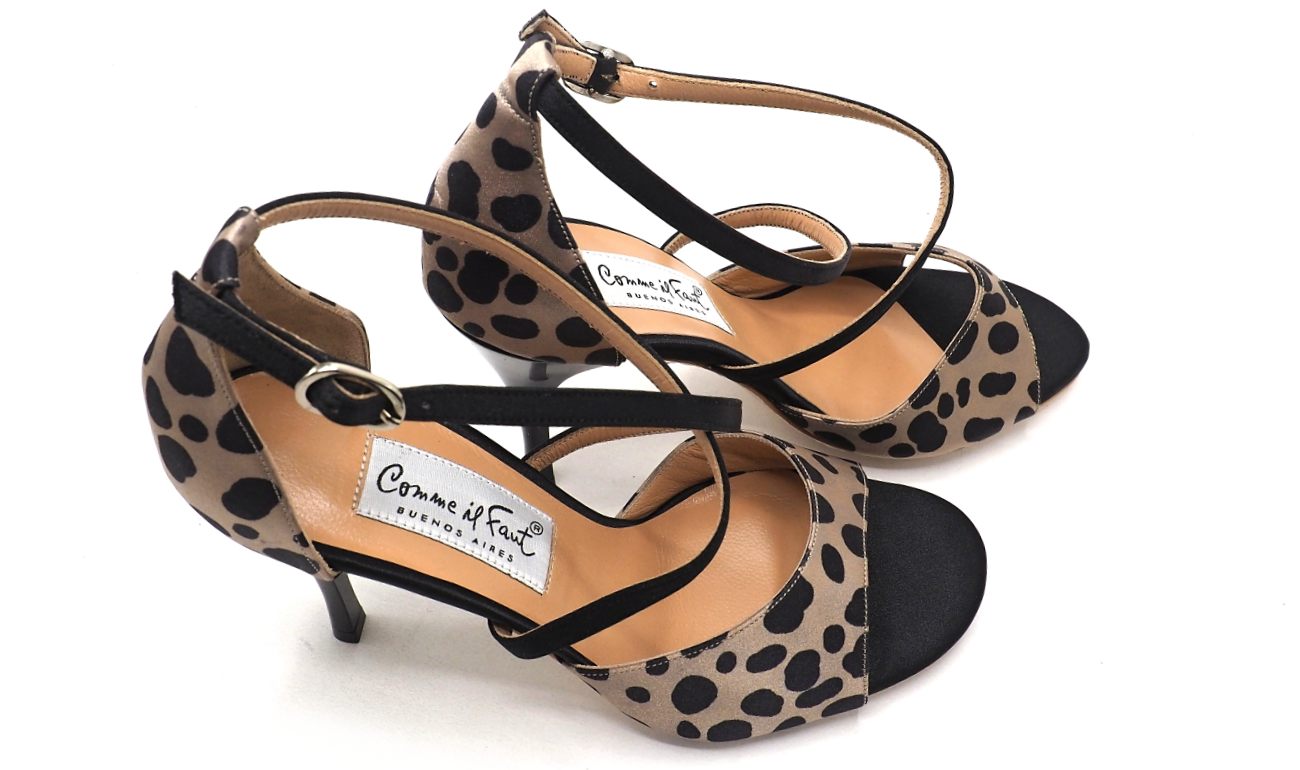 Comme il Faut - Dalmata Beige