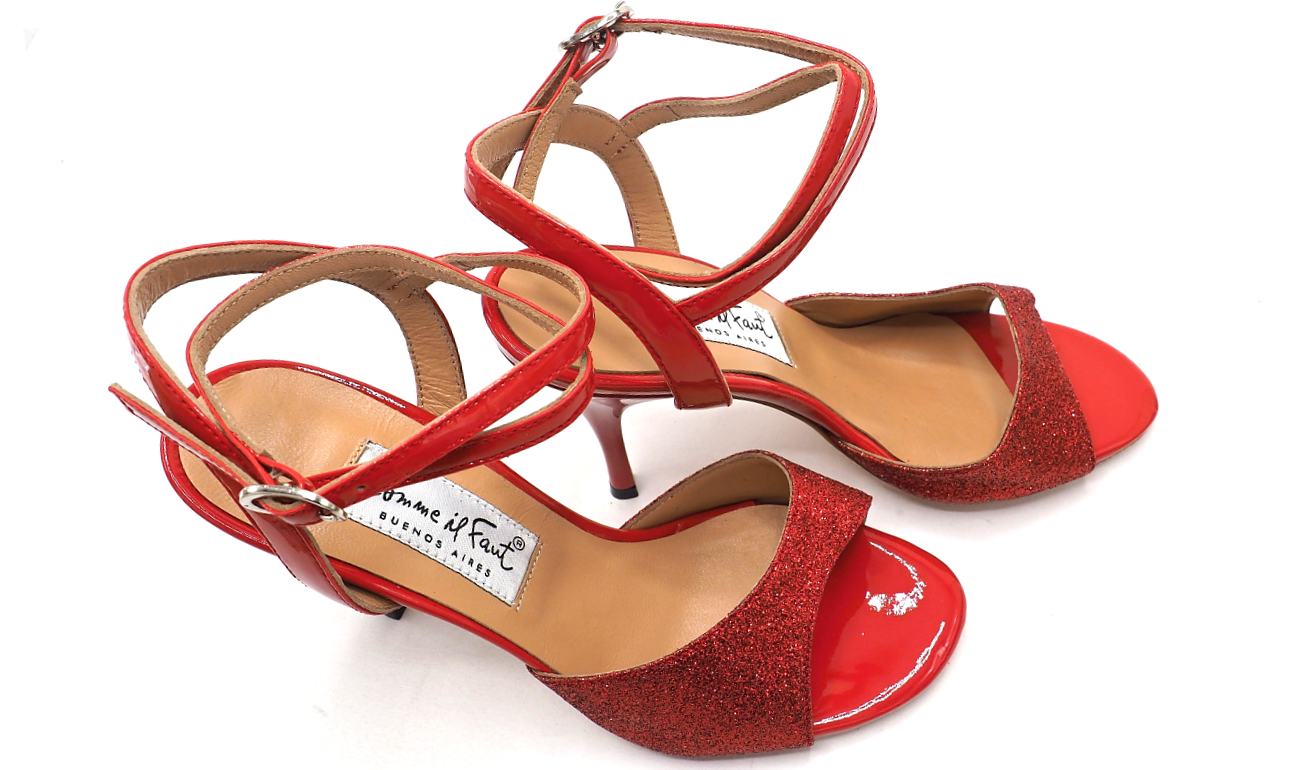 Comme il Faut - Lame Rojo