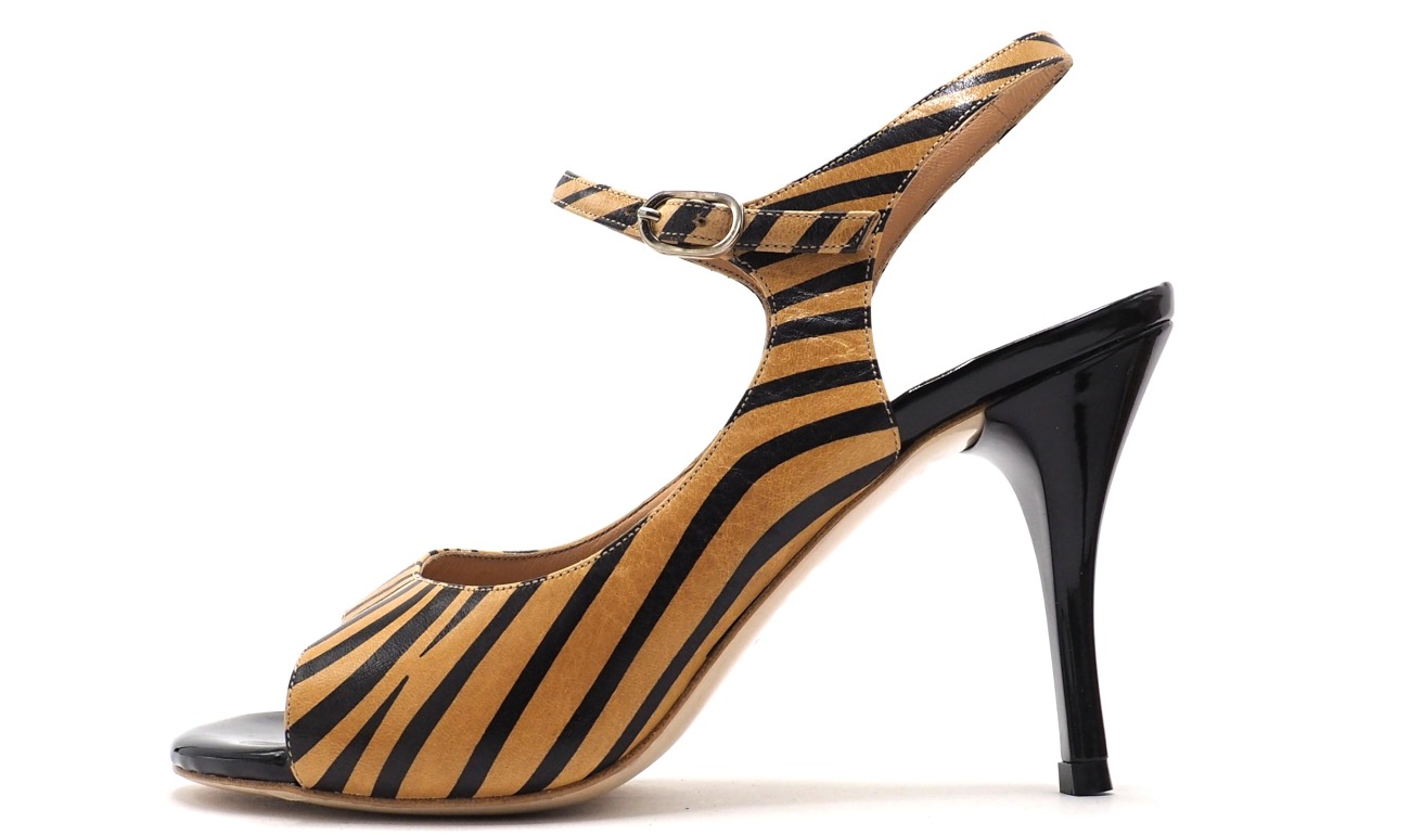 Comme il Faut - Cebra Marron