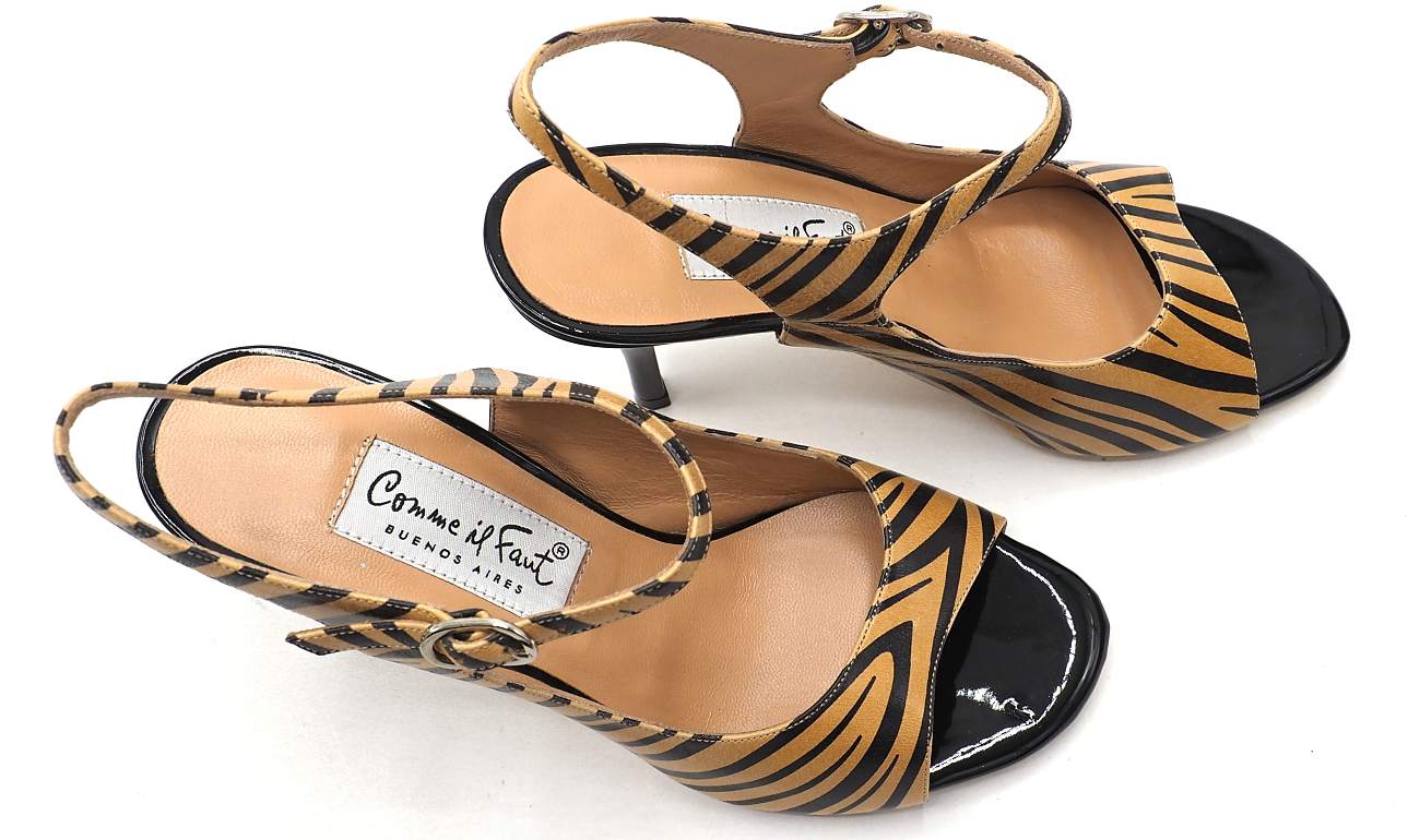 Comme il Faut - Cebra Marron