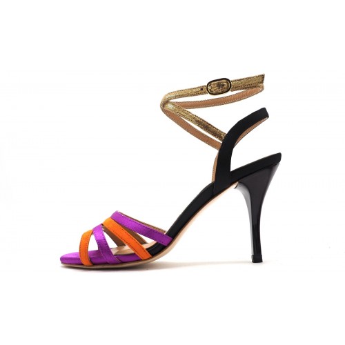 Comme Il Faut Shoes